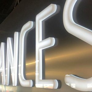 Lettres reliefs lumineuses